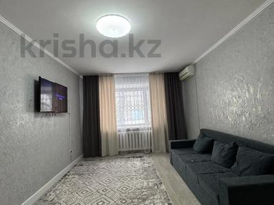 3-комнатная квартира · 63 м² · 1/5 этаж, Камзина 14 за 19.4 млн 〒 в Павлодаре