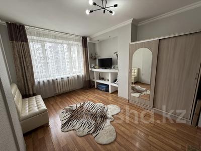 1-бөлмелі пәтер · 49.6 м² · 8/15 қабат, Б. Момышулы 14, бағасы: 25 млн ₸ в Астане, Алматы р-н