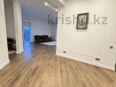 Отдельный дом · 4 комнаты · 170 м² · 8 сот., Чайковского 14 за 87 млн 〒 в Талдыкоргане