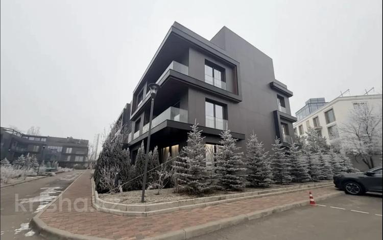 5-комнатная квартира · 220 м² · 3/4 этаж, Тайманова 224Б за 306 млн ₸ в Алматы, Медеуский р-н — фото 18