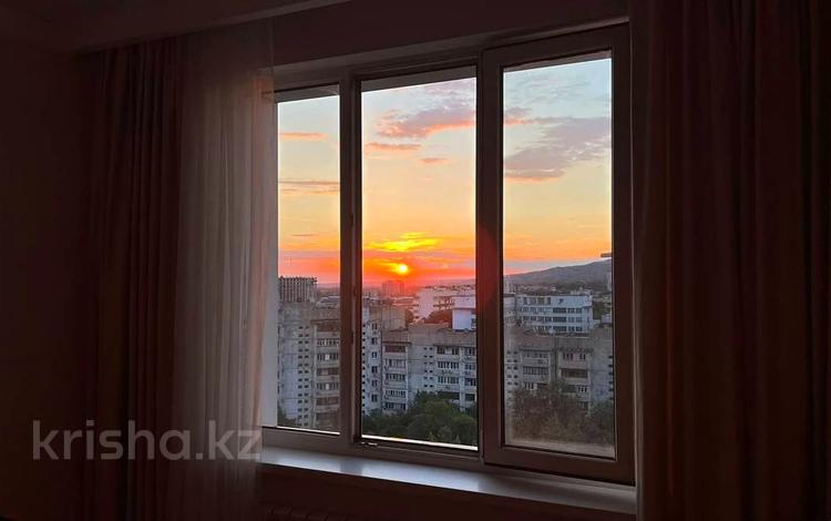 2-комнатная квартира · 54 м² · 11/12 этаж, Тулебаева 49/1 за 50.5 млн ₸ в Алматы, Медеуский р-н — фото 9
