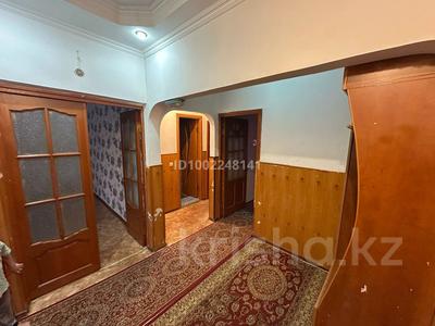 3-комнатная квартира · 67 м² · 4/5 этаж, Қара Су 45 — Жангельдина за 23 млн 〒 в Шымкенте, Аль-Фарабийский р-н