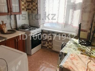 2 комнаты · 40 м², Мухита 129 — Находится около белой мечети за 35 000 〒 в Уральске