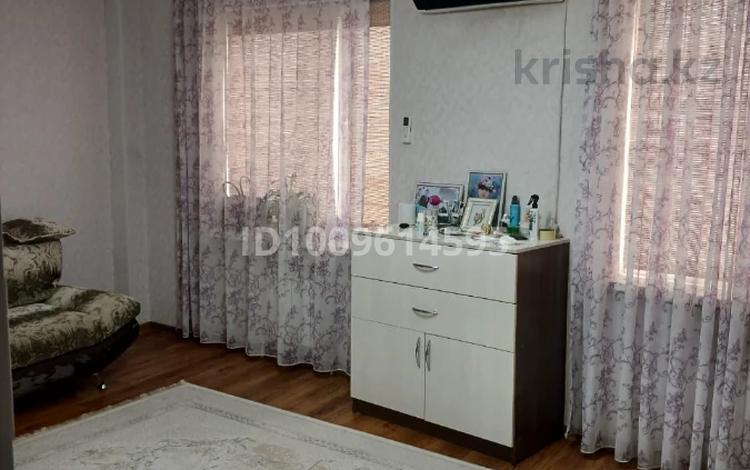 3-бөлмелі пәтер · 93 м² · 2/9 қабат, 33-й мкр 21, бағасы: 25 млн ₸ в Актау — фото 2