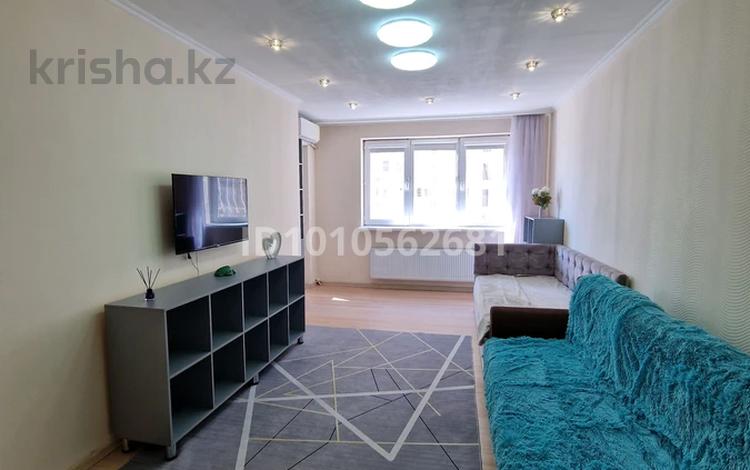 2-комнатная квартира · 70 м² · 7/16 этаж, Брусиловского 167 за 300 000 ₸ в Алматы, Алмалинский р-н — фото 3