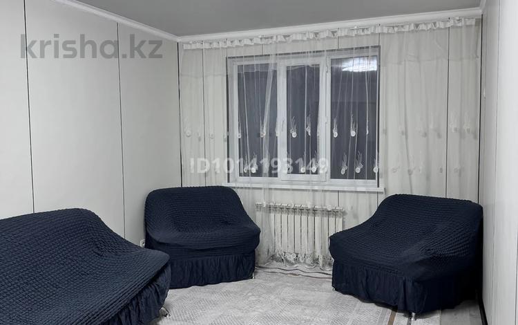 2-комнатная квартира · 60 м² · 12/12 этаж, мкр Акбулак, Дарабоз 25 за 250 000 ₸ в Алматы, Алатауский р-н — фото 2