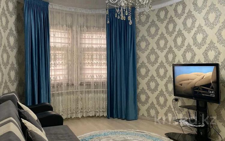 2-комнатная квартира · 55 м² · 4/9 этаж, Желтоксан 19а — Кунаева за 12 000 ₸ в Шымкенте, Аль-Фарабийский р-н — фото 2