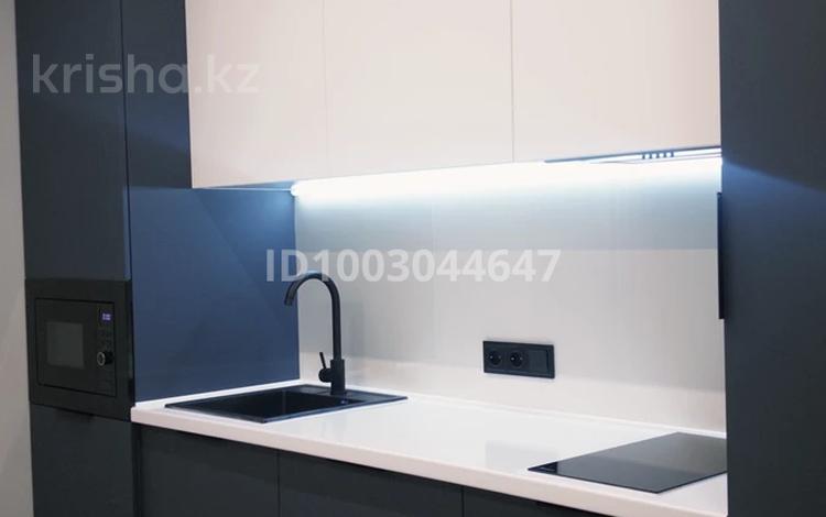 1-бөлмелі пәтер · 43 м² · 10/12 қабат, Шевченко 85 — Пересечение Сейфуллина, бағасы: 3 500 〒 в Алматы, Алмалинский р-н — фото 5