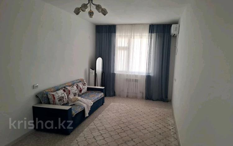 2-комнатная квартира · 66 м² · 1/7 этаж, 9 16/4 — Туркестан арена за 10 000 ₸ — фото 3