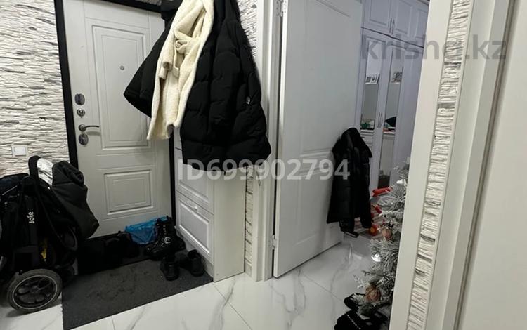 2-бөлмелі пәтер · 50 м² · 1/8 қабат, Райымбека 243/1, бағасы: 35 млн ₸ в Алматы, Жетысуский р-н — фото 2