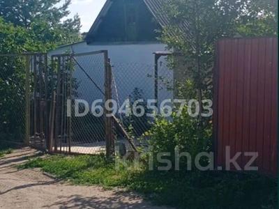 Дача · 2 комнаты · 32 м² · 9 сот., 2я дачная ТОПОЛЕК — 2 я дачная за 5 млн 〒 в Уральске