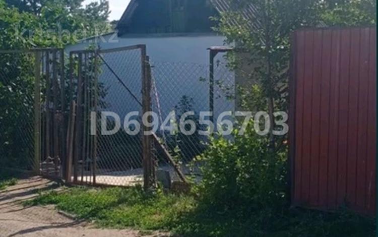 Дача · 2 комнаты · 32 м² · 9 сот., 2я дачная ТОПОЛЕК — 2 я дачная за 5 млн 〒 в Уральске — фото 2