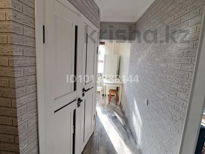 2-комнатная квартира · 45 м² · 3/5 этаж, Достык 103/11 — Каджымукана за 300 000 ₸ в Алматы, Медеуский р-н