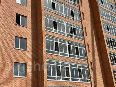 1-комнатная квартира, 48 м², 2/9 этаж, Кеменгер 36 за ~ 12.9 млн 〒 в Уральске