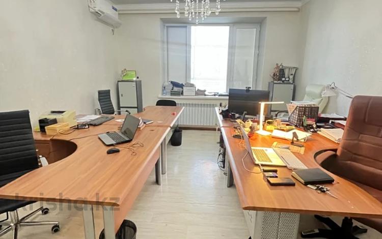 2-бөлмелі пәтер · 70.5 м² · 1/9 қабат, ораза татеулы, бағасы: 32 млн ₸ в Актобе — фото 5