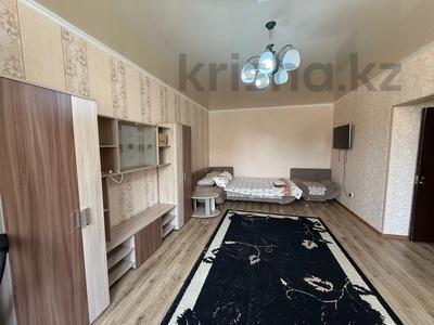 1-бөлмелі пәтер · 60 м² · 1/5 қабат, 19-ш/а. 14/3, бағасы: 13 000 ₸ в Актау, 19-й мкр