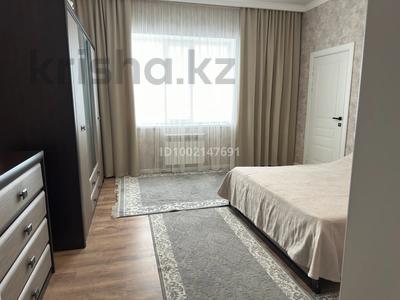 4-бөлмелі пәтер · 150 м² · 1/3 қабат, Кашаганова 25г — Рахмати 1 а, бағасы: 57 млн ₸ в Таразе