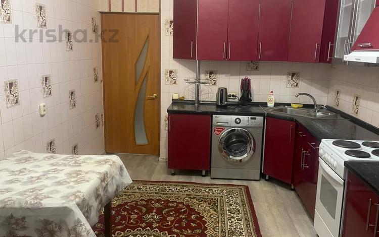 3-комнатная квартира · 97.9 м² · 2/9 этаж, Майкудук, Мкр Голубые пруды 12/2 за 28 млн ₸ в Караганде, Алихана Бокейханова р-н — фото 2