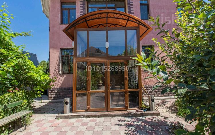 Отдельный дом · 6 комнат · 256 м² · 6.69 сот., Байкальская 26 — Глинки-Байкальская за 129 млн ₸ в Алматы, Турксибский р-н — фото 13