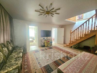 Отдельный дом · 5 комнат · 150 м² · 4 сот., Кубеева за 70 млн ₸ в Алматы, Турксибский р-н