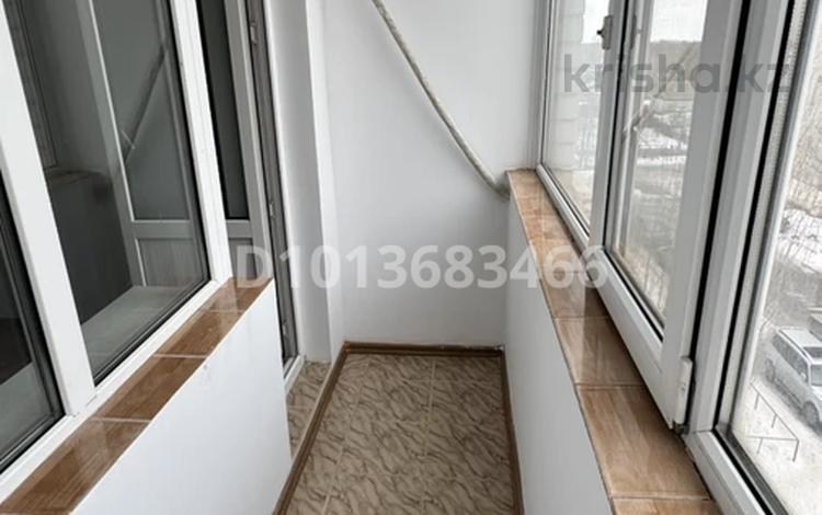2-комнатная квартира · 73 м² · 4/10 этаж, Набережная 86 за 20 млн ₸ в Актобе, мкр. Курмыш — фото 2