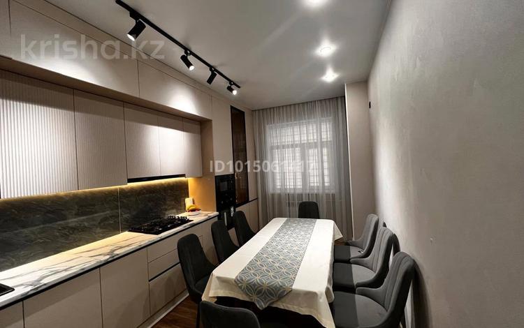 2-комнатная квартира · 84 м² · 9/15 этаж, 19-й мкр, 19-ш/а. 5 — Роял Хоус за 35 млн ₸ в Актау — фото 2