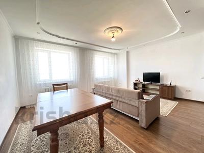 3-комнатная квартира · 90.5 м² · 7/10 этаж, Кабанбай батыра 40 за 41 млн 〒 в Астане, Есильский р-н