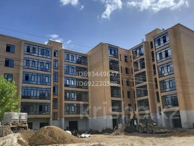 1-комнатная квартира, 51.4 м², 5/6 этаж, сокол 68 за 14 млн 〒 в Уральске