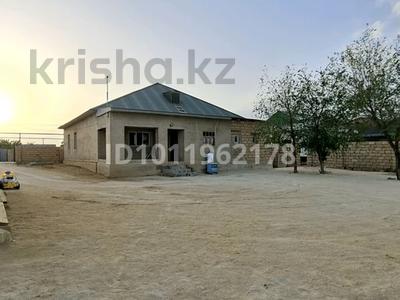 Жеке үй · 4 бөлме · 137 м² · 10 жүзд., Балуанияз көш. 92, бағасы: 12 млн ₸ в Бейнеу