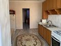 2-комнатная квартира · 90 м² · 5/5 этаж, мкр. Алтын орда, Тауелсизлик 5к2 за 150 000 〒 в Актобе — фото 8