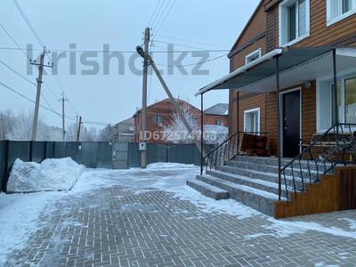 Отдельный дом · 7 комнат · 346 м² · 10 сот., мкр Кунгей , Ондасынова 33 — Кунгей за 56 млн 〒 в Караганде, Казыбек би р-н