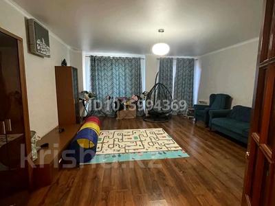 3-комнатная квартира · 130 м² · 7/10 этаж, мкр Сары Арка, Бактыгерея Кулманова 1а за 300 000 ₸ в Атырау