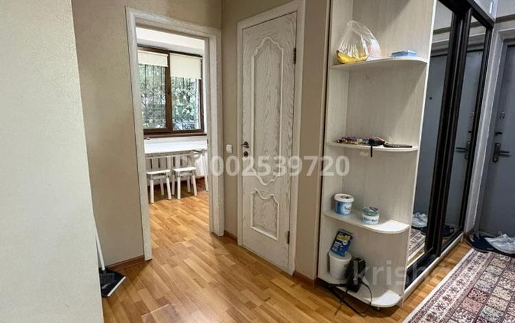 3-бөлмелі пәтер · 70 м² · 1/5 қабат, Райымбека 206/7 — На против Максимы, бағасы: 50 млн ₸ в Алматы — фото 3