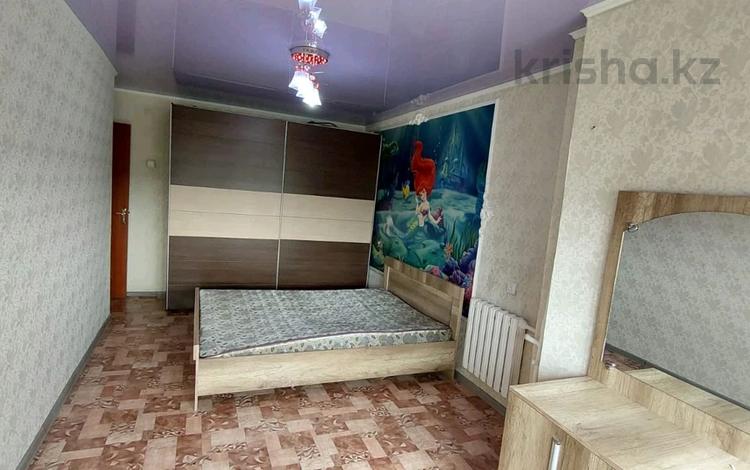 2-комнатная квартира, 57 м², 5/9 этаж помесячно, Назарбаева за 130 000 〒 в Талдыкоргане — фото 2
