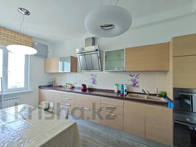 3-бөлмелі пәтер · 155 м² · 13/15 қабат, Достык 128 — Березовая, бағасы: 670 000 ₸ в Алматы, Медеуский р-н