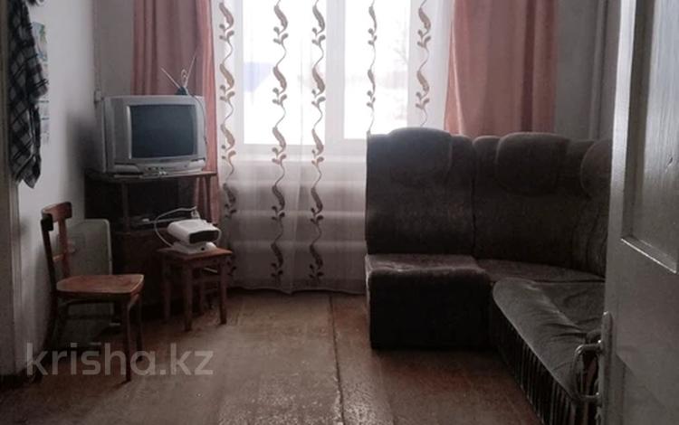 Часть дома · 2 комнаты · 50.7 м² · 10 сот., Центральная за 4.5 млн ₸ в  — фото 3
