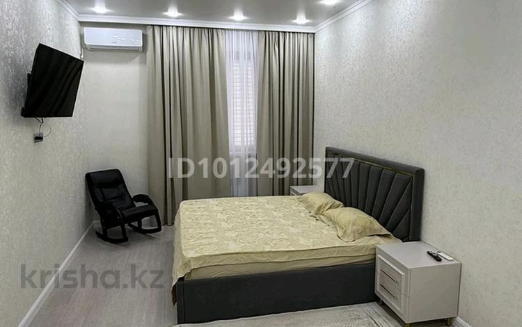 1-комнатная квартира · 50 м² · 10/11 этаж, 31Б мкр 8 за 11 000 ₸ в Актау — фото 2