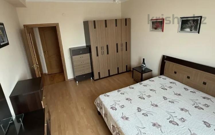 3-бөлмелі пәтер · 120 м² · 9/25 қабат, Абиша Кекилбайулы 270, бағасы: 500 000 ₸ в Алматы, Бостандыкский р-н — фото 2