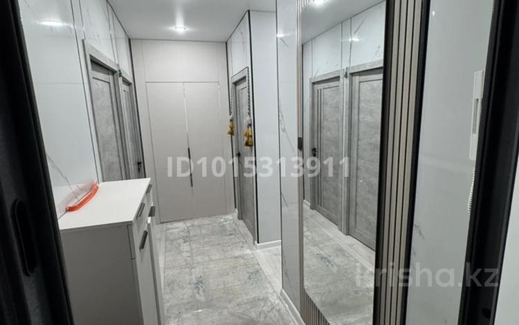 3-комнатная квартира · 80 м² · 4/5 этаж, 12-й мкр, 12-ш/а. 15 за 24 млн ₸ в Актау — фото 2