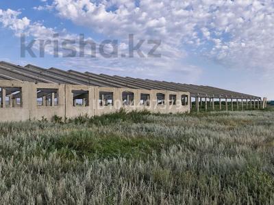Участок · 60 соток, Участок 60 — Возле трассы за 28 млн ₸ в Актобе, жилой массив Акшат