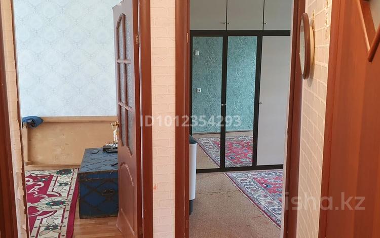 3-комнатная квартира · 68 м² · 4/5 этаж, Жанаконыс (Новый) 2 за 12.5 млн 〒 в Актобе, мкр Авиатор — фото 2