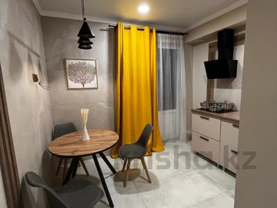 Аренда квартир в Алматы: 1-комнатная квартира · 40 м² · 2/12 этаж · помесячно, Райымбека 210 — Ауэзова за 290 000 〒 1-комнатная квартира · 40 м² · 2/12 этаж · помесячно, Райымбека 210 — Ауэзова за 290 000 〒 в Алматы, Алмалинский р-н