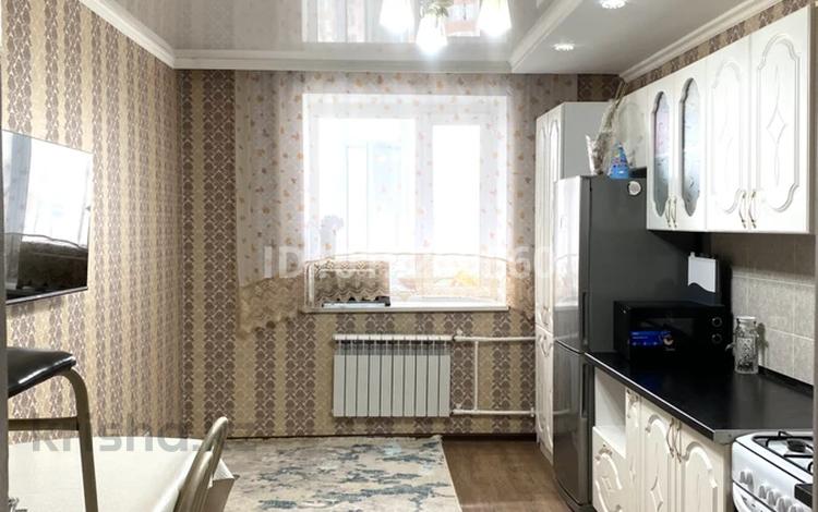 2-комнатная квартира · 70.4 м² · 9/10 этаж, мкр Болашак, Бокенбай Батыра 131г за 20 млн ₸ в Актобе — фото 2