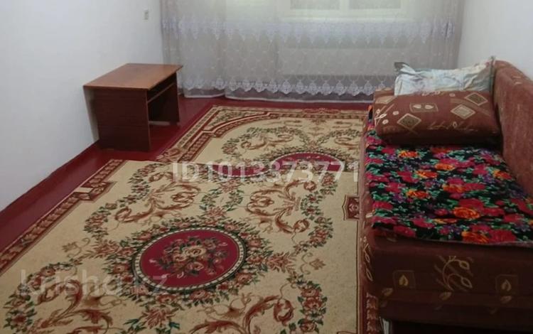 2-комнатная квартира · 48 м² · 2/5 этаж, мкр Акбулак, Рысбек батыр 1 49 за 13 млн ₸ в Таразе — фото 2