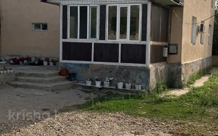 Отдельный дом · 4 комнаты · 250 м² · 15 сот., мкр Шугыла, Кенжетаева 4 за 1 млн ₸ в Алматы, Наурызбайский р-н — фото 12