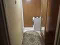 2-комнатная квартира · 40 м² · 1/10 этаж, Майкудук, Майкудук, мкр Голубые пруды — Торговый дом "Айгерим", ресторан "Заман" за 15 000 ₸ в Караганде, Алихана Бокейханова р-н — фото 7