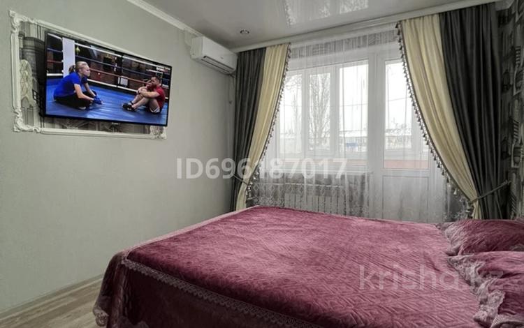 1-бөлмелі пәтер · 35 м² · 3/5 қабат, Айтиева 87 — проспект Абая, бағасы: 10 000 ₸ в Уральске — фото 31