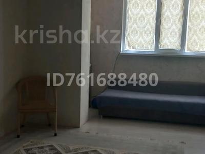 Продажа квартир в Мангистауской обл.: 2-комнатная квартира · 60 м² · 1/9 этаж, 4-й мкр 61 — Находится возле В шума,акимат,ДК Абай за 11.5 млн 〒 2-комнатная квартира · 60 м² · 1/9 этаж, 4-й мкр 61 — Находится возле В шума,акимат,ДК Абай за 11.5 млн 〒 в Актау