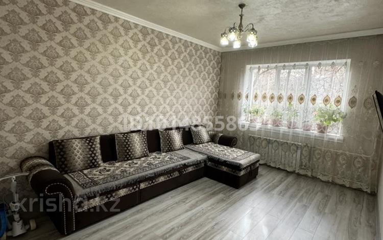 2-комнатная квартира · 60 м² · 2/9 этаж, мкр Тастак-2 63 за 320 000 ₸ в Алматы, Алмалинский р-н — фото 2