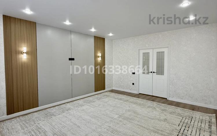 3-бөлмелі пәтер · 103 м² · 6/6 қабат, 29а ш/а. 171, бағасы: 32 млн ₸ в Актау, 29а мкр — фото 2